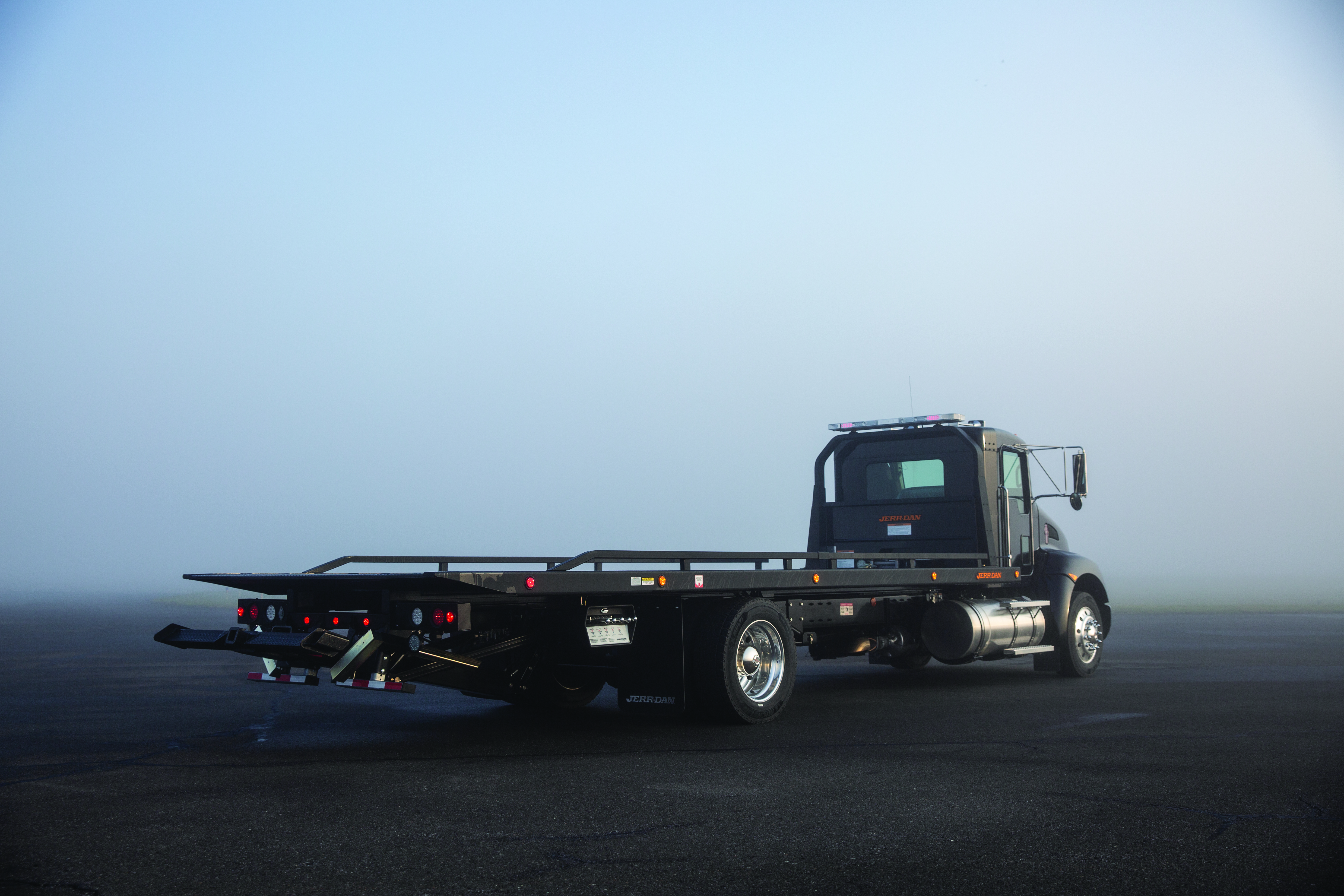 2021 Calendar - December 8.5 Ton XLP